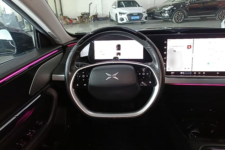 Used XPeng P7 2022 670N+ Steering Wheel