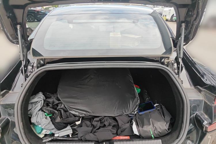 Used XPeng P7 2022 625E Trunk