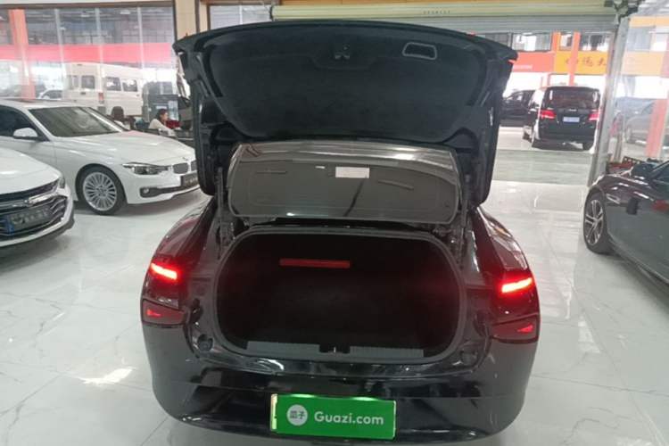 Used XPeng P7 2022 480E+ Trunk