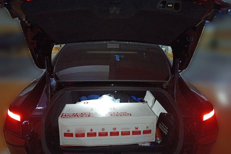 Used XPeng P7 2022 480E Trunk