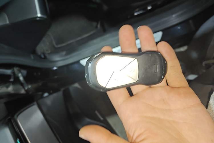 Used XPeng P7 2022 625E Vehicle Key
