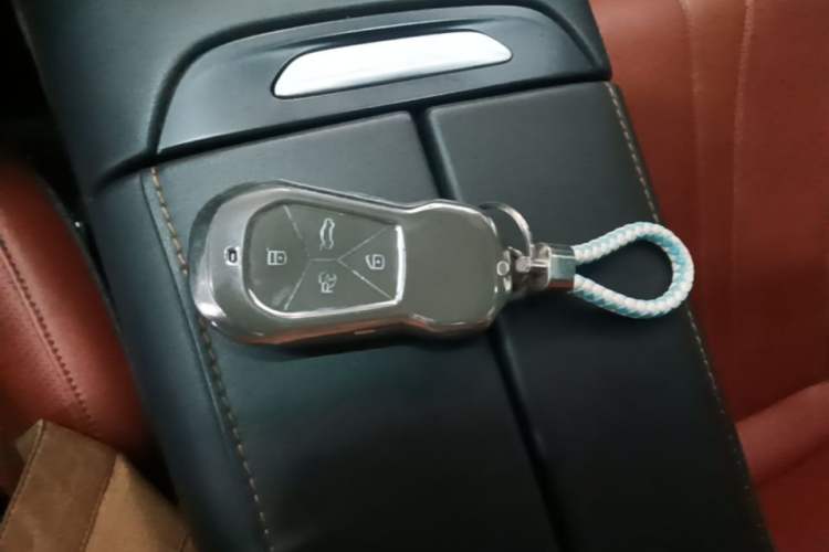 Used XPeng P7 2022 480E+ Vehicle Key