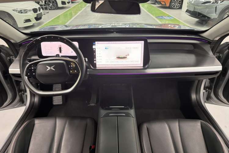 Used XPeng P7 2022 670E+ Center Console