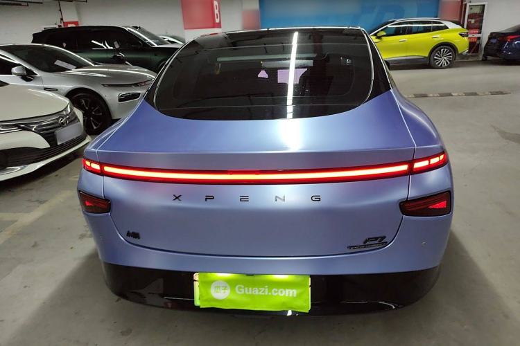 Used XPeng P7 2022 670E+ Exterior 4