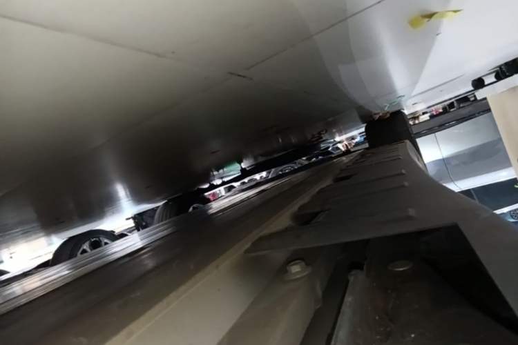 Used XPeng P7 2022 586G Left Side Sill