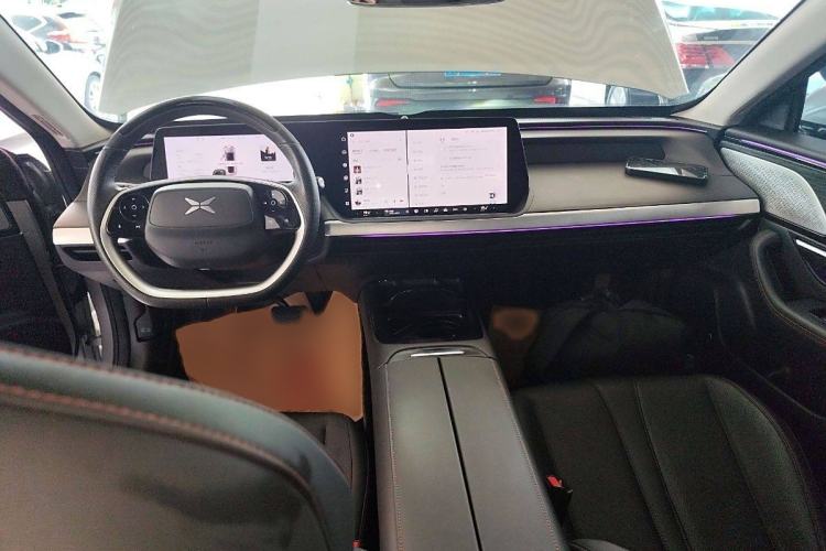 Used XPeng P7 2022 670N+ Interior 1