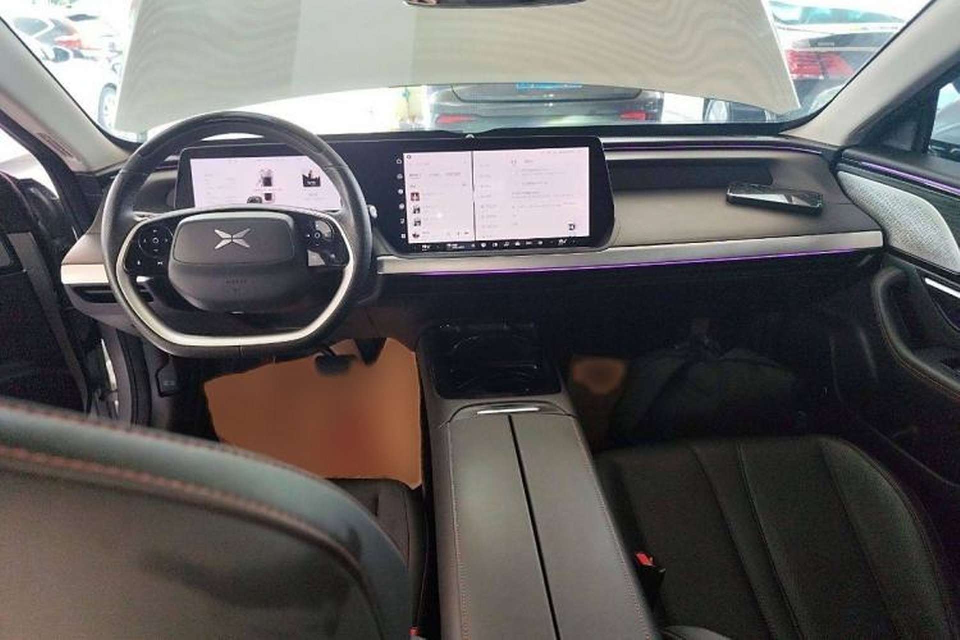 Used XPeng P7 2022 670N+ Interior 1