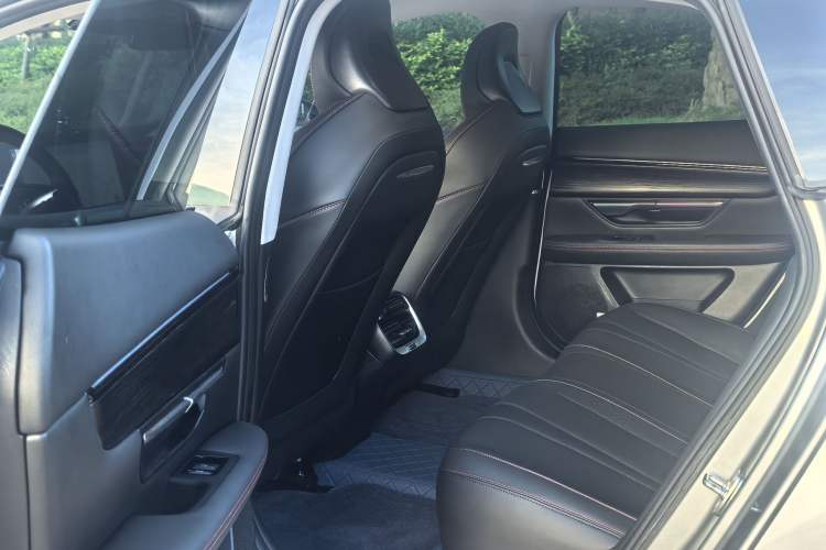 Used XPeng P7 2022 480E Interior 3