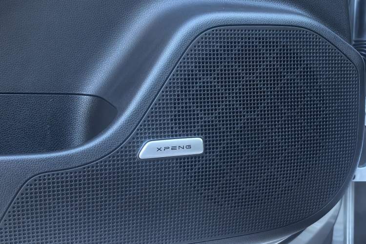 Used XPeng P7 2022 480E Interior 9