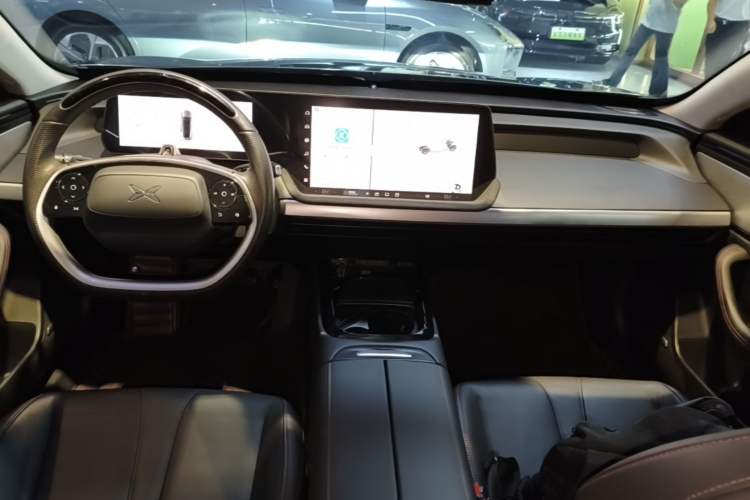 Used XPeng P7 2022 480E+ Center Console