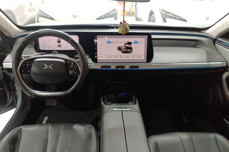 Used XPeng P7 2022 625E Center Console