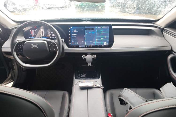Used XPeng P7 2022 480E Center Console