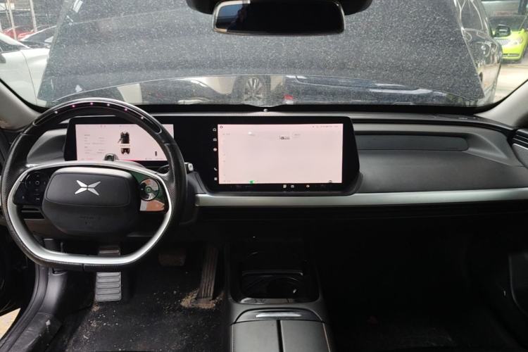 Used XPeng P7 2022 625E Center Console