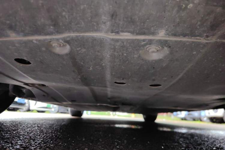Used XPeng P7 2022 625E Chassis Front