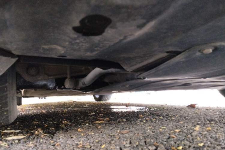 Used XPeng P7 2022 670E+ Chassis Front Right
