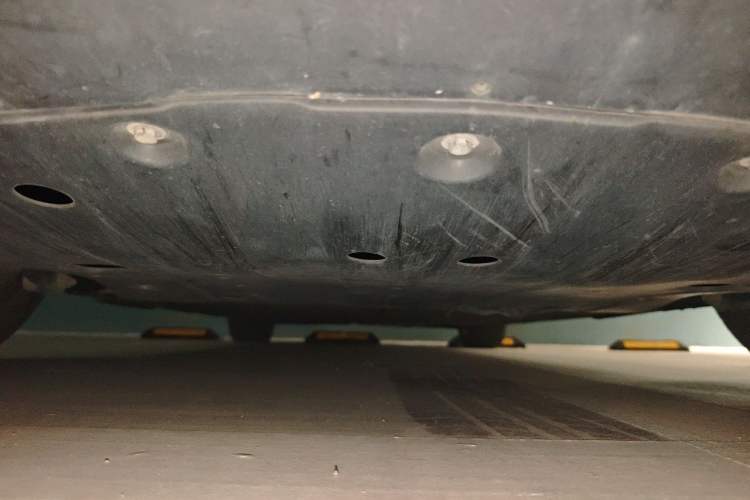 Used XPeng P7 2022 670N+ Chassis Front