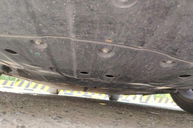 Used XPeng P7 2022 670N+ Chassis Front