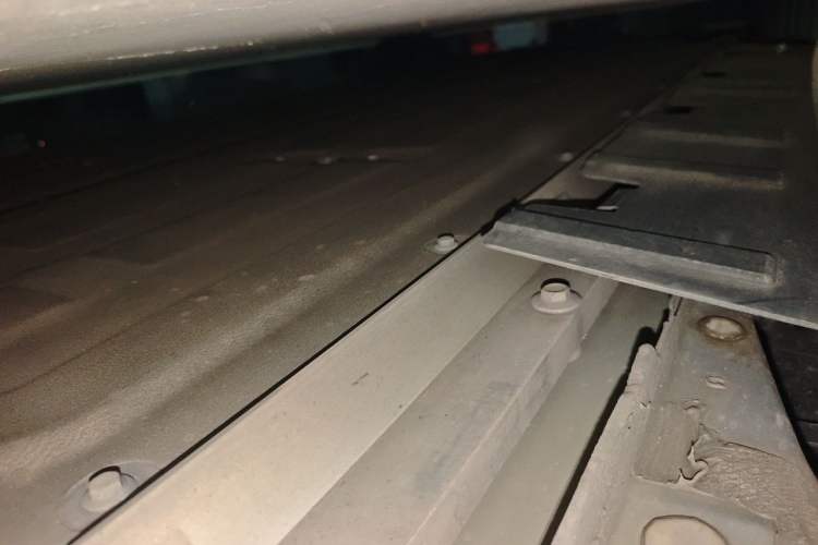 Used XPeng P7 2022 670N+ Chassis Rear Left
