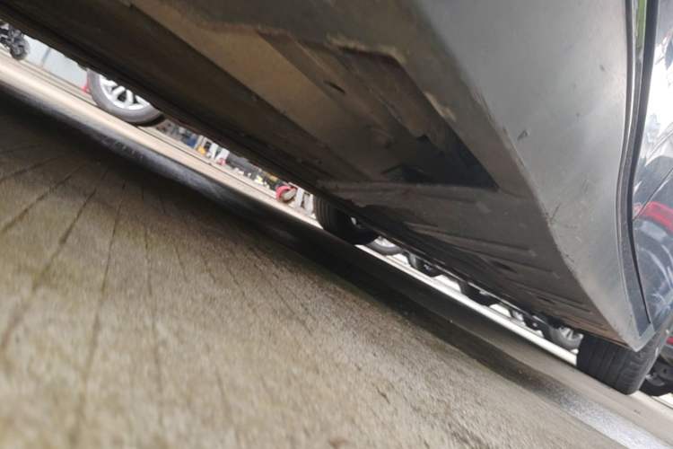 Used XPeng P7 2022 625E Chassis Rear Right