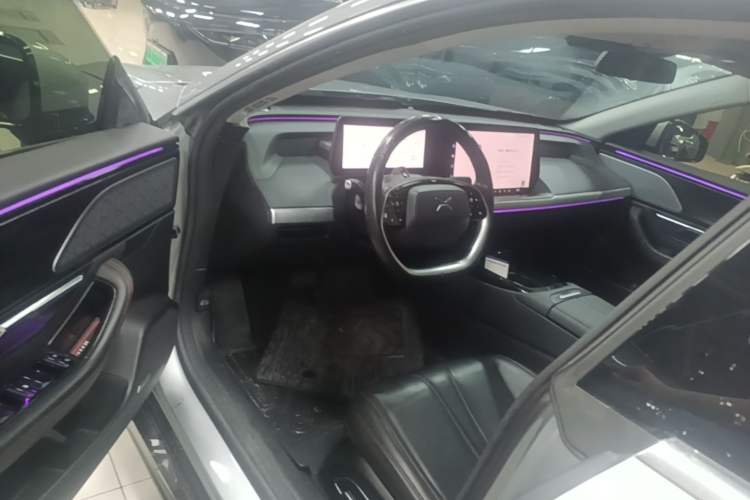 Used XPeng P7 2022 670N+ Driver Seat