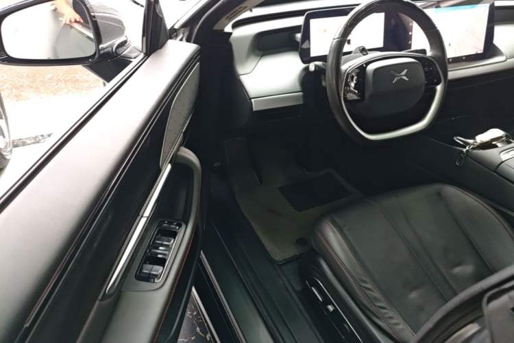 Used XPeng P7 2022 670N+ Driver Seat