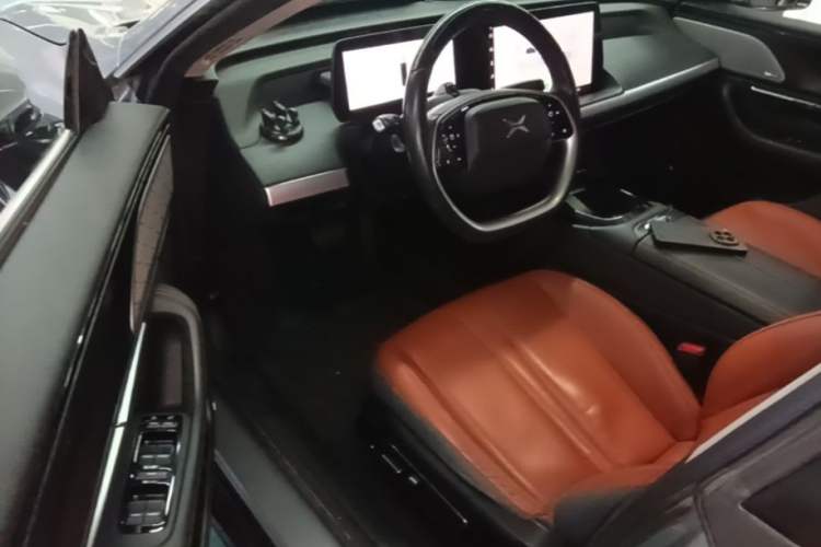 Used XPeng P7 2022 480G Driver Seat