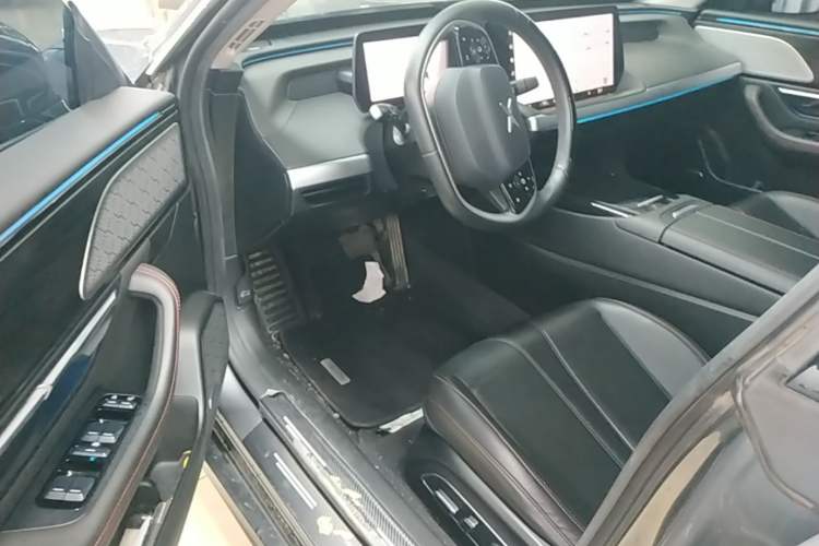 Used XPeng P7 2022 670N+ Driver Seat