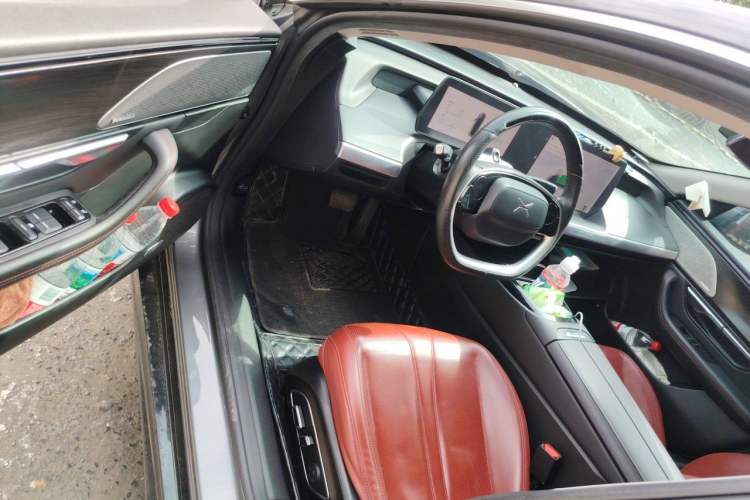 Used XPeng P7 2022 670N+ Driver Seat