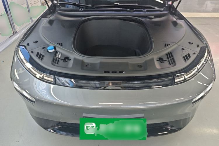 Used XPeng P7 2022 670N+ Engine Bay