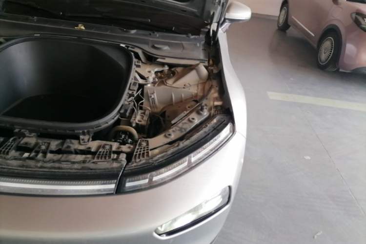 Used XPeng P7 2022 480G+ Engine Bay Left