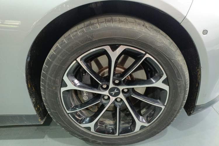 Used XPeng P7 2022 625E Exterior 4