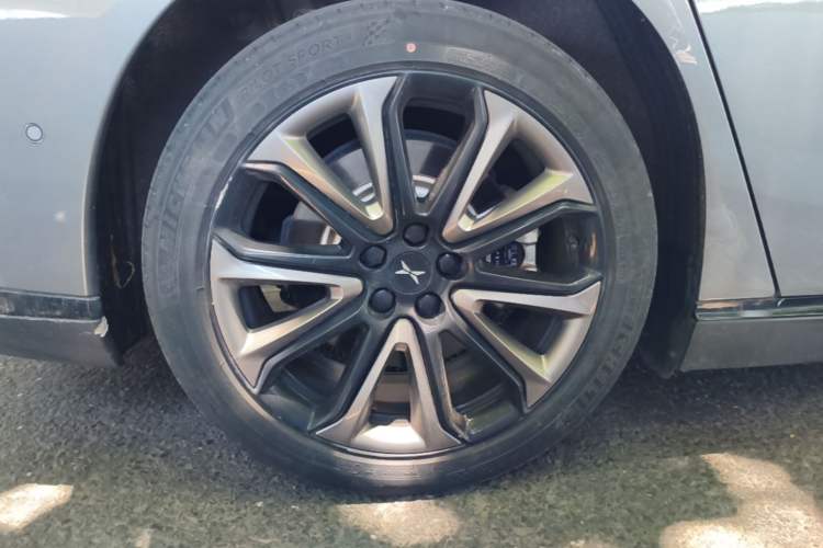 Used XPeng P7 2022 480N+ Exterior 5