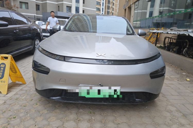 Used XPeng P7 2022 480 Standard Range Smart Drive Edition Front