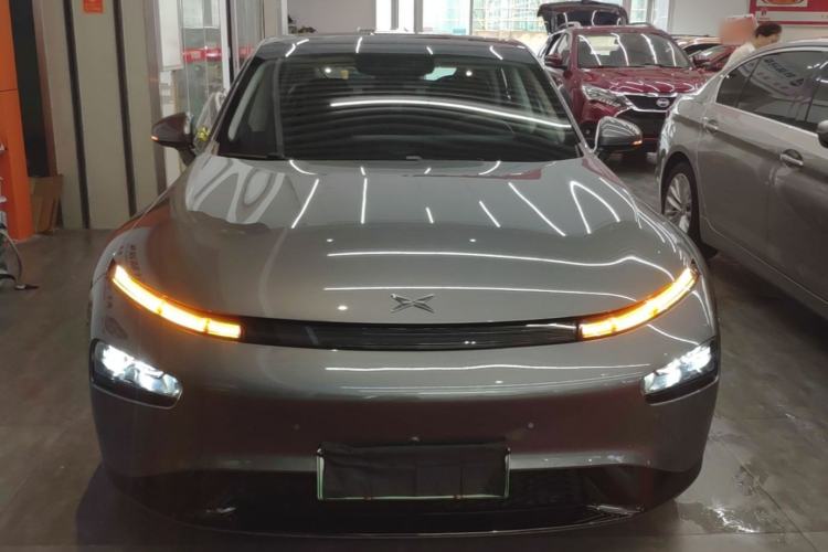 Used XPeng P7 2022 670E+ Front