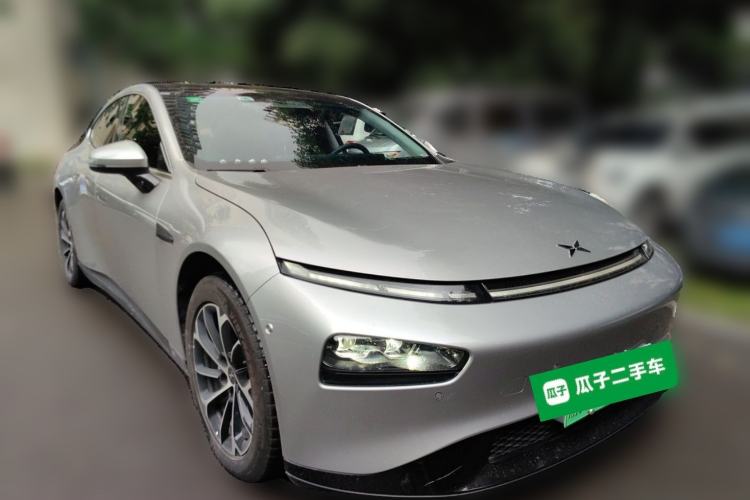 Used XPeng P7 2022 625E Front Right 45 Deg