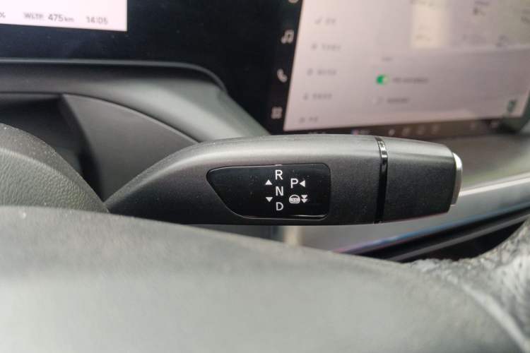 Used XPeng P7 2022 670N+ Gear Lever