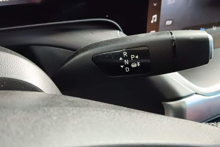 Used XPeng P7 2022 586G Gear Lever