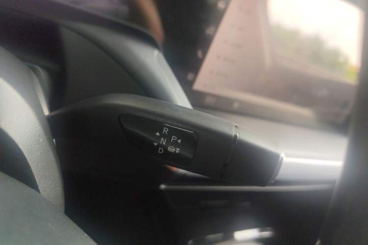 Used XPeng P7 2022 625E Gear Lever