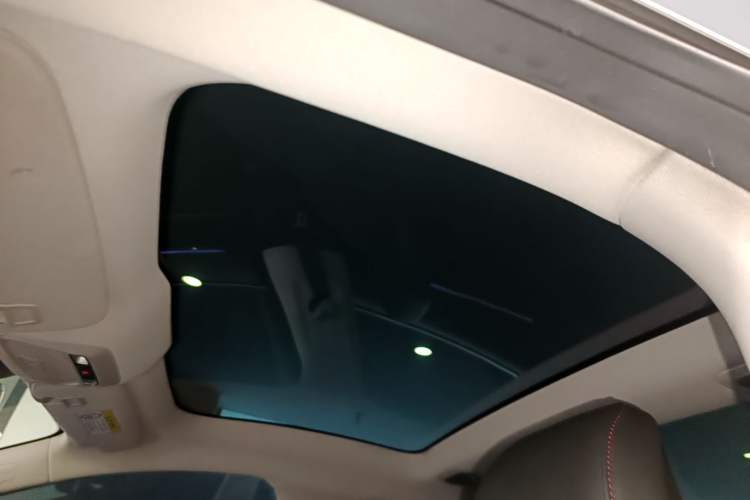 Used XPeng P7 2022 670N+ Headliner