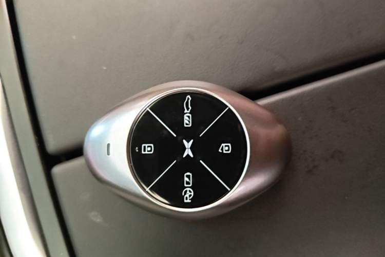 Used XPeng P7 2022 670N+ Interior 1