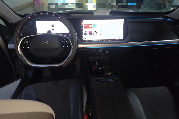 Used XPeng P7 2022 480E Interior 2