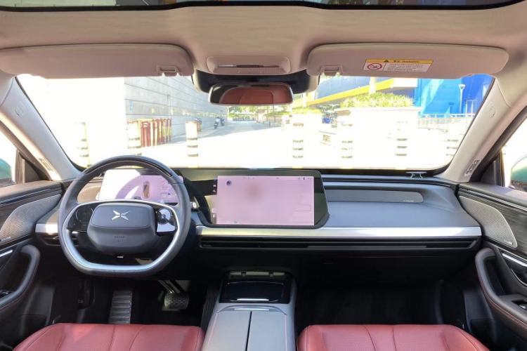Used XPeng P7 2022 670N+ Interior 3