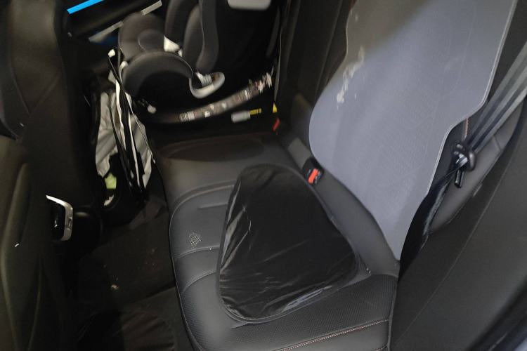 Used XPeng P7 2022 480E Interior 4