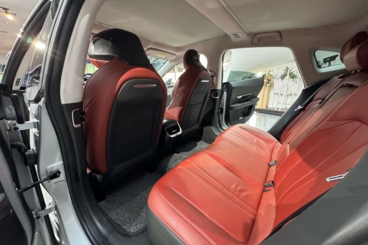 Used XPeng P7 2022 625E Interior 5