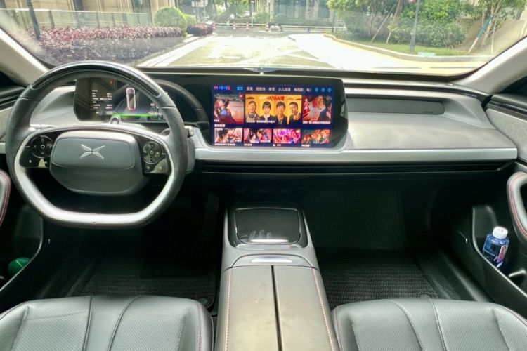 Used XPeng P7 2022 670N+ Interior 7