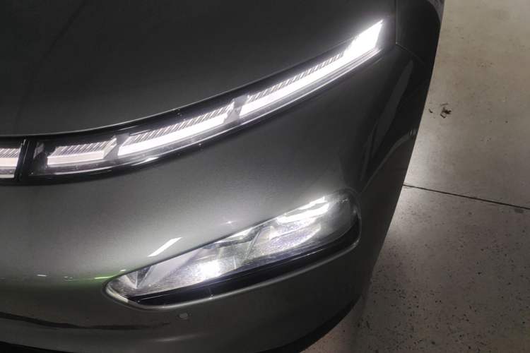 Used XPeng P7 2022 670N+ Left Front Headlight