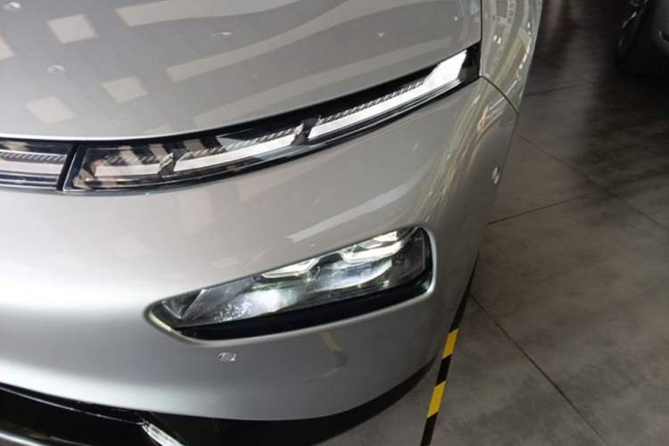 Used XPeng P7 2022 625E Left Front Headlight