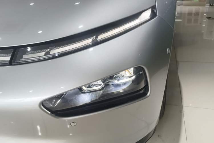 Used XPeng P7 2022 480N+ Left Front Headlight