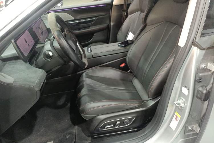 Used XPeng P7 2022 625E Left Front Seat