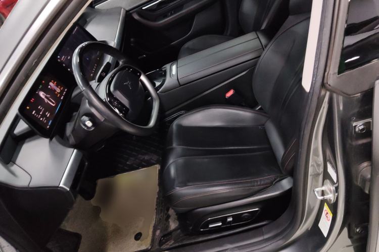 Used XPeng P7 2022 625E Left Front Seat